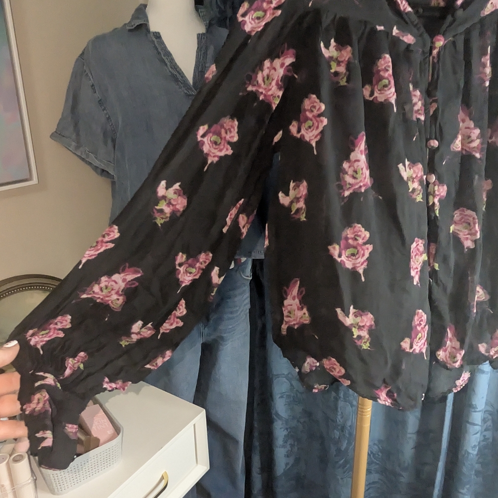 Anthropologie Black and Pink Floral Blouse - Picture 2 of 4